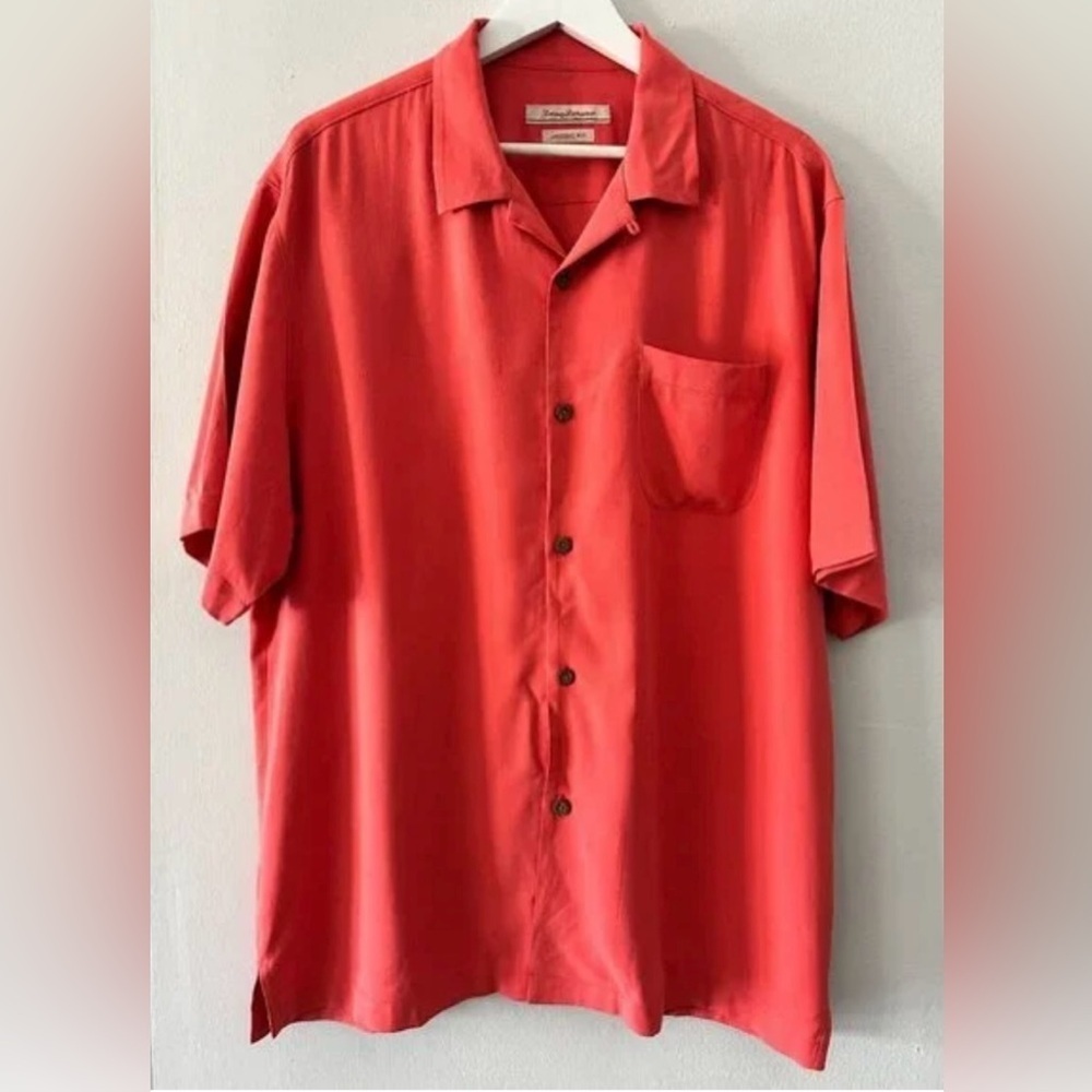 Tommy Bahama Shirt Mens L 100% Silk Salmon Pink Single Front Pocket SOFT